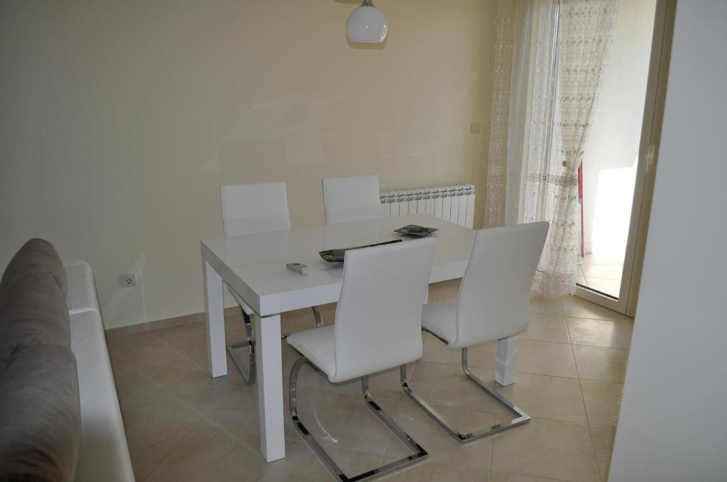 Apartments Soleado Pančevo Exterior foto